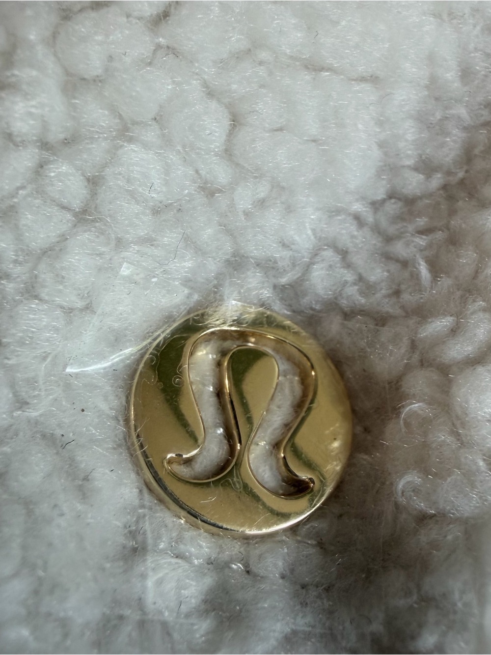 NEW Lululemon everywhere Belt bag fleece white gold - Picture 8 of 9